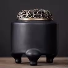 Antique lotus incense burner, digital incense burner 110V, electric aroma burner, temperature control incense lamp, ceramic copper incense burner, plug-in lotus aroma stove, high-temperature electric burner, tea room aromatherapy decor, smart incense warmer, adjustable incense heater