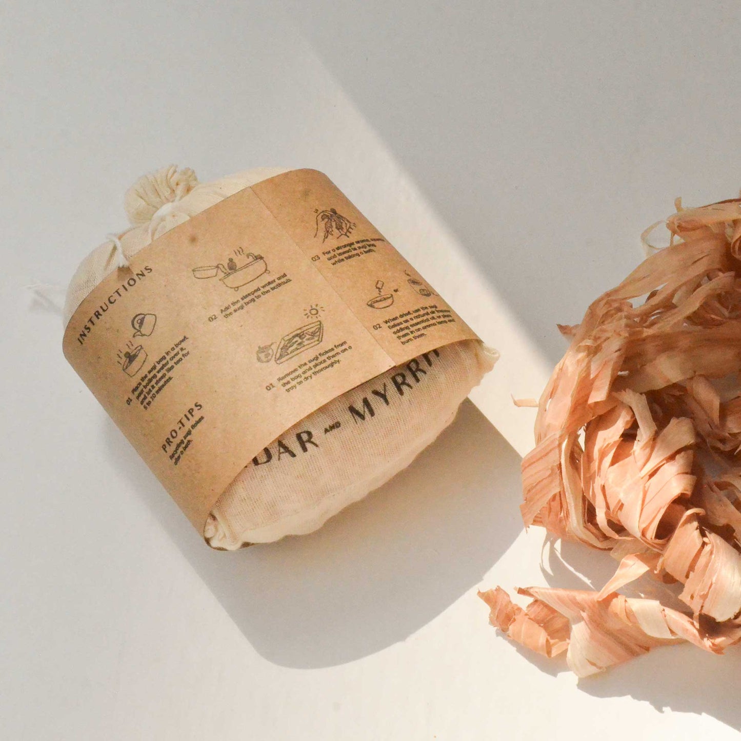 Bath Flakes – Sugi, Hinoki & Palo Santo - Natural Aromatic Rituals