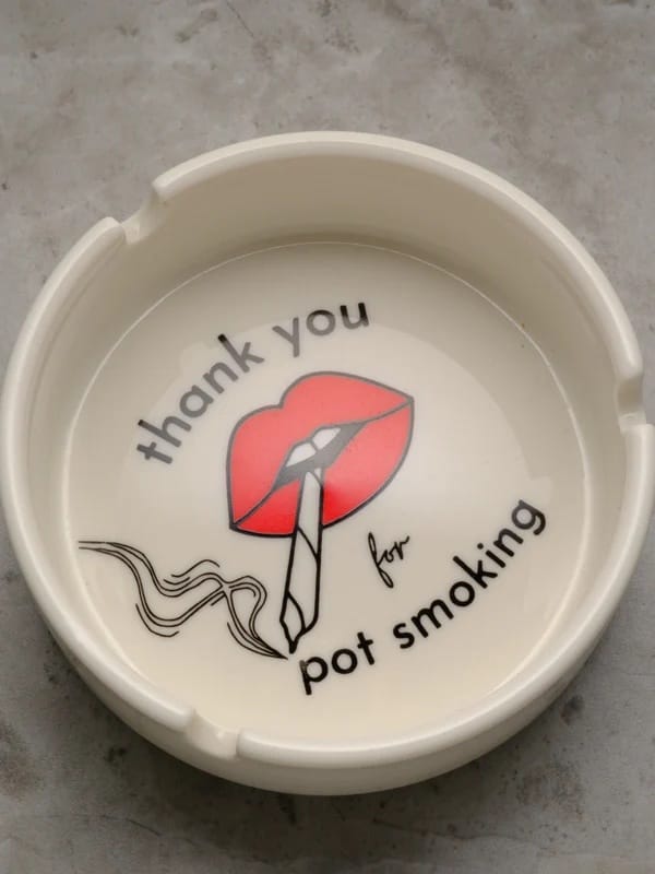Thank You for Pot Smoking ashtray
Rogue Paq porcelain ashtray
Retro hotel ashtray style
Modern cannabis ashtray design
Cheeky pot smoking accessory
4 inch ceramic ashtray
High contrast smoking tray
Luxury pot smoking ashtray
Nostalgic weed ashtray
Stylish cannabis home decor