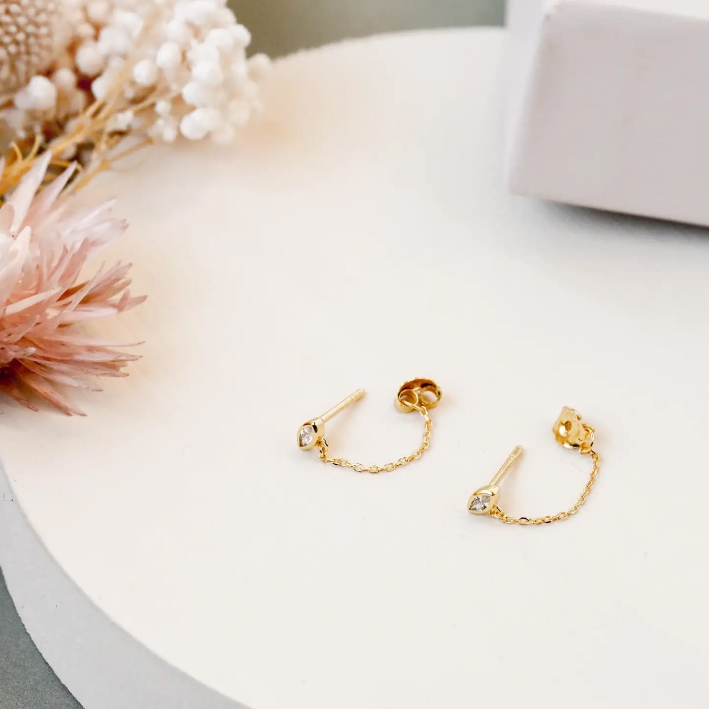 chain huggie earrings, gold chain stud earrings, CZ chain earrings, gold huggie studs, dainty chain earrings, gold CZ earrings, hypoallergenic chain earrings