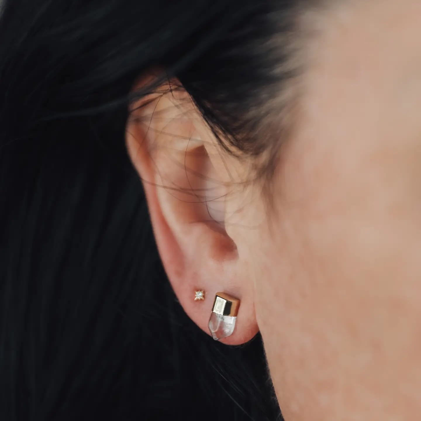 clear quartz earrings, gold dip quartz, natural stone earrings, quartz point jewelry, gold plated quartz earrings, hypoallergenic gemstone earrings