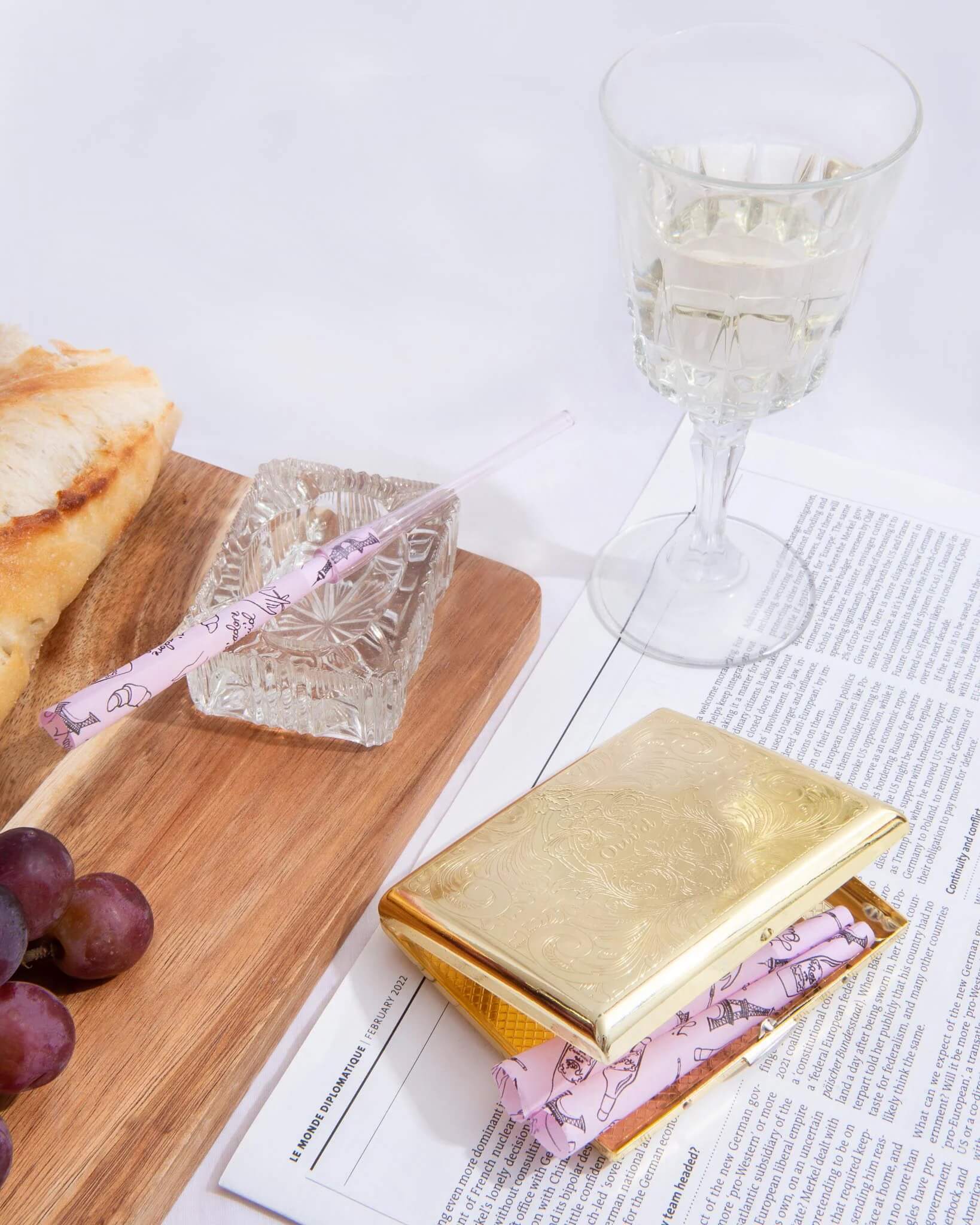 Oui’d joint case, elegant joint holder, Fleur De Lis case, metal joint case, weed accessories, cigarette case, classy smoking accessories, Oui’d collection, luxury joint holder, YENology joint case