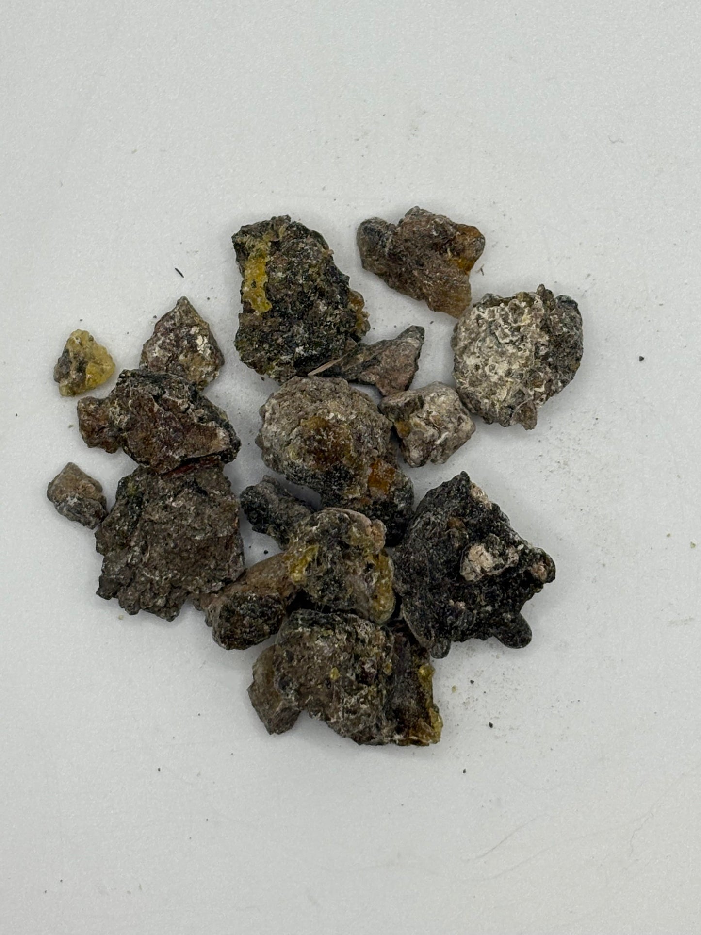 1 oz package of Peruvian Palo Santo resin labeled “Bursera graveolens.”