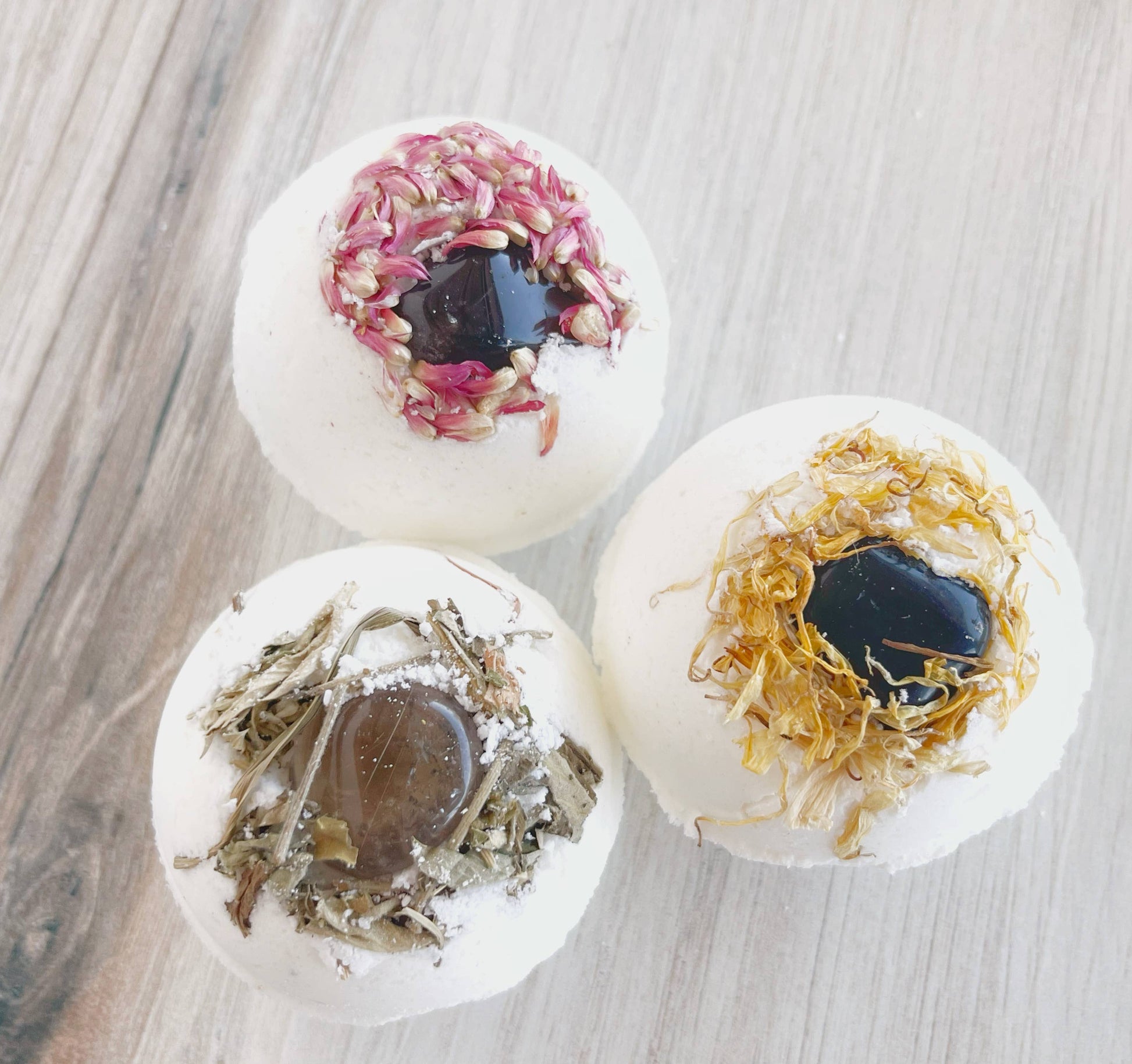 eco-friendly bath, floral bath soak, mineral bath bomb