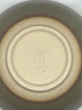 Modern functional pottery
Grey glaze with color accents