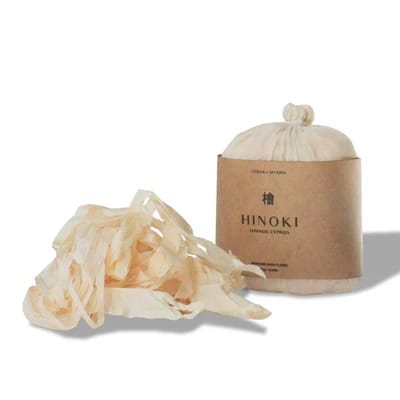 Bath Flakes – Sugi, Hinoki & Palo Santo - Natural Aromatic Rituals