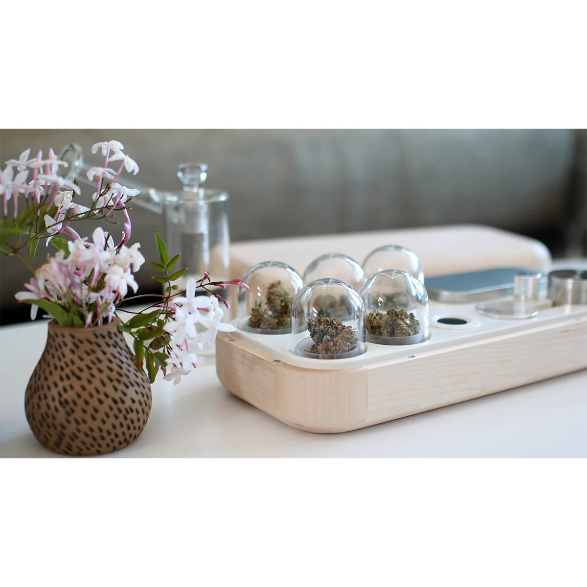 luxury stash box, borosilicate glass jars, humidity control box, weed humidor, connoisseur storage