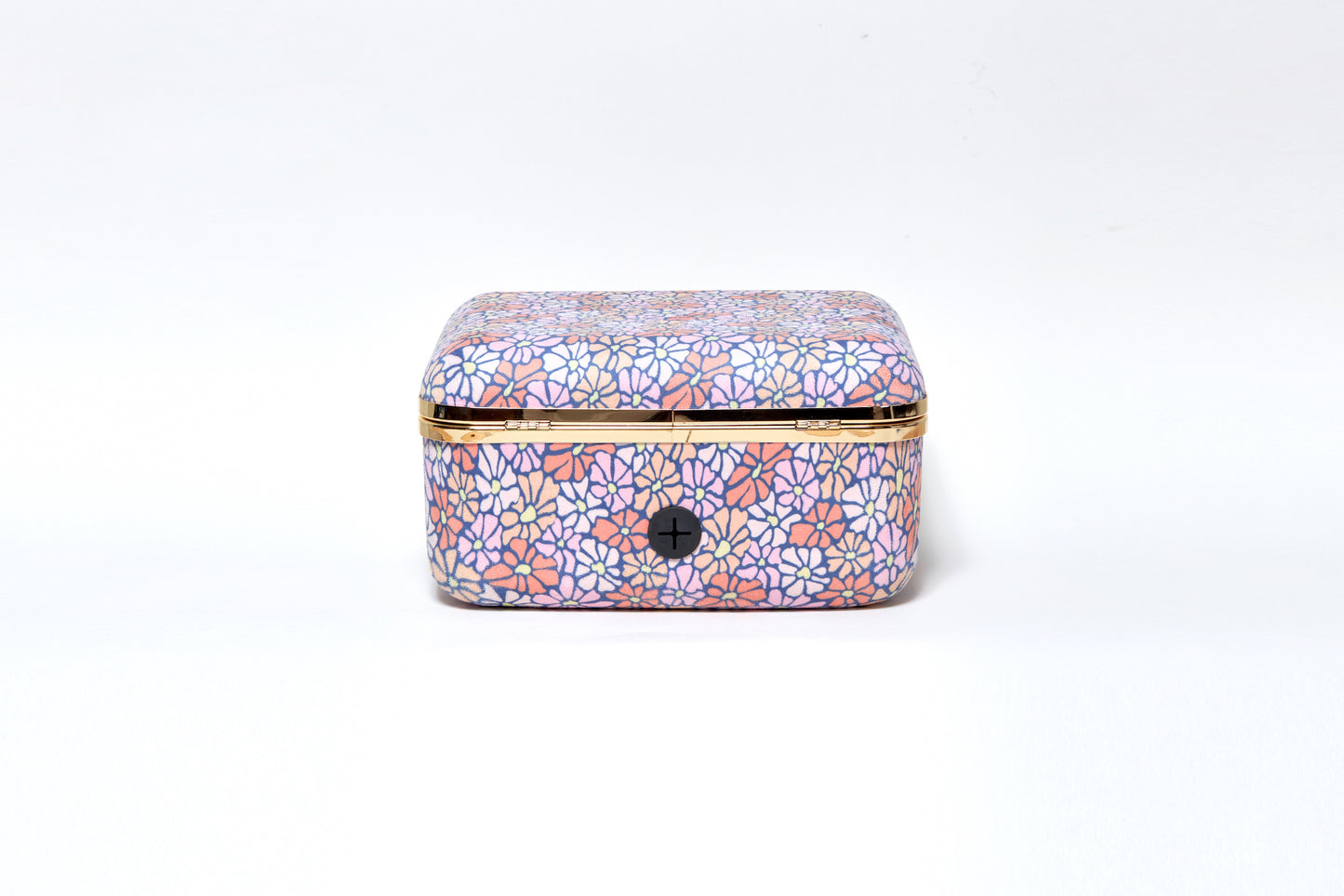 Mellow Meadow stash box

Snugbox retro storage

Smell-proof lockbox suede